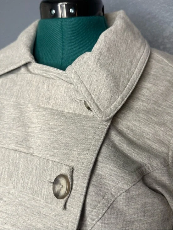 Cabi XL Women’s Double-Breasted Light Gray Jacket Military Style Jacket Soft - Picture 4 of 15